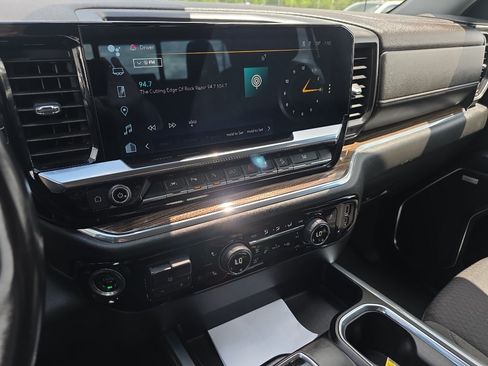 Certified 2023 Chevrolet Silverado 1500 RST w/ All Star Edition Plus AWD/4WD image 24