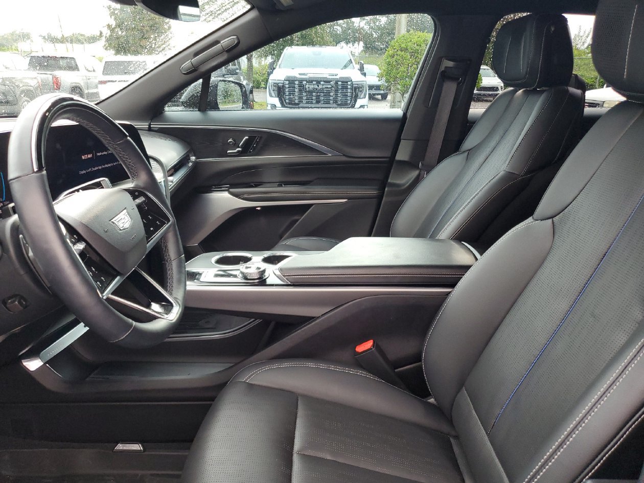 Used 2024 Cadillac Lyriq Sport w/ LPO, Floor Liner Package AWD/4WD image 19