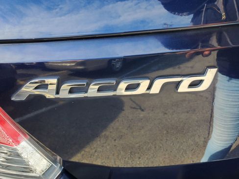 Used 2010 Honda Accord LX-P image 8