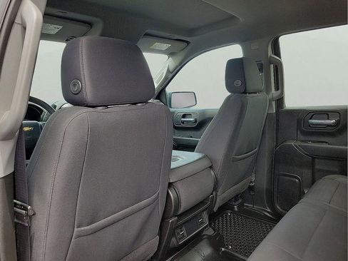 Used 2023 Chevrolet Silverado 1500 Custom RWD image 12