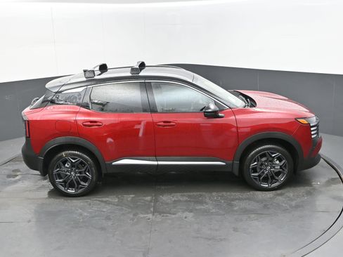 New 2026 Nissan Kicks SR image 37