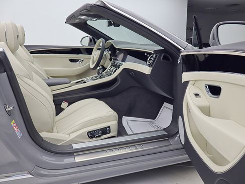 New 2026 Bentley Continental GTC image 50