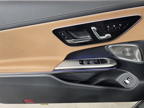 New 2026 Mercedes-Benz CLE 300 4MATIC Cabriolet image 17