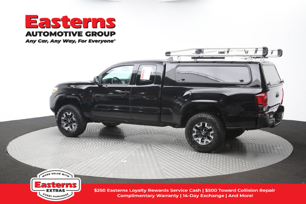 Used 2023 Toyota Tacoma SR AWD/4WD image 64