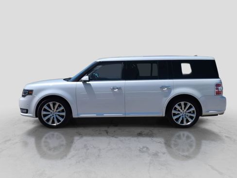 Used 2016 Ford Flex Limited w/ Equipment Group 303A AWD/4WD image 5
