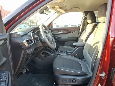 Used 2023 Chevrolet TrailBlazer LT w/ Convenience Package image 13