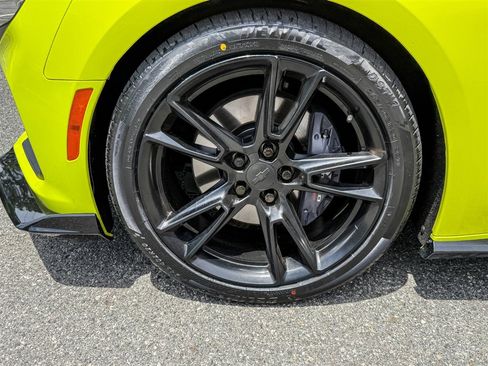 Used 2021 Chevrolet Camaro SS RWD image 19