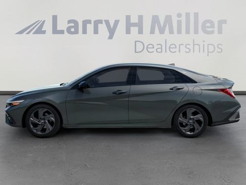 New 2026 Hyundai Elantra Sport FWD image 3