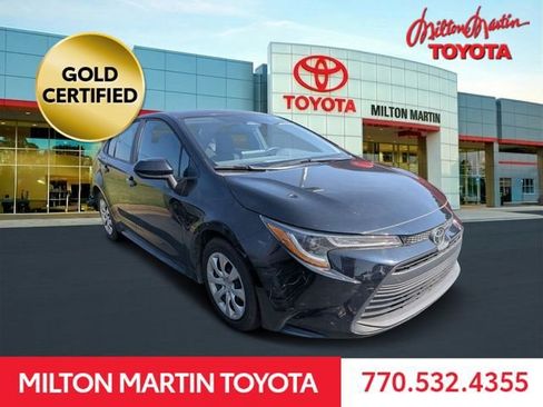 Used 2023 Toyota Corolla LE FWD image 1
