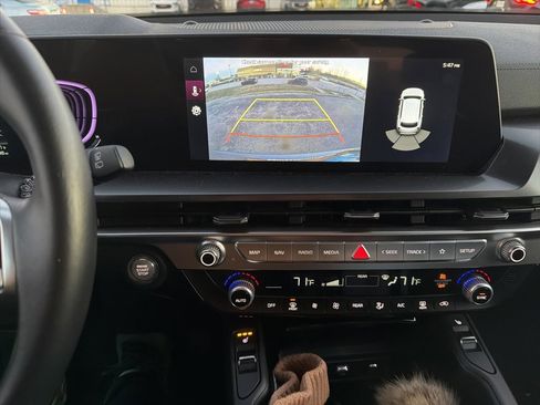 Used 2025 Kia Telluride S image 13