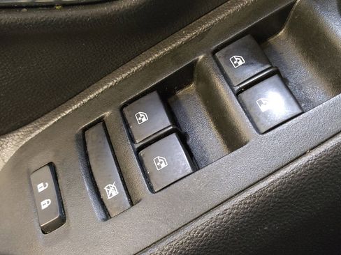 Used 2020 Chevrolet Trax LT image 27