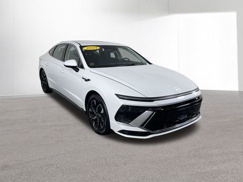 Used 2024 Hyundai Sonata SEL image 12