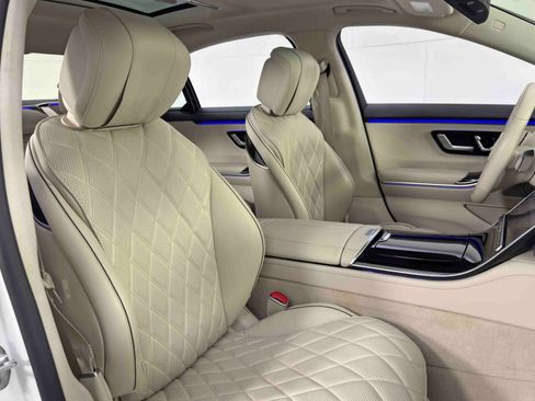 Used 2022 Mercedes-Benz S 580 4MATIC Sedan image 44