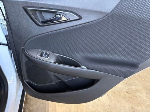 Used 2024 Chevrolet Malibu LT image 14