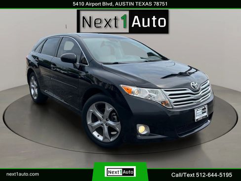 Used 2010 Toyota Venza FWD image 2