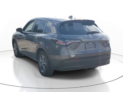 Certified 2026 Honda HR-V LX image 4