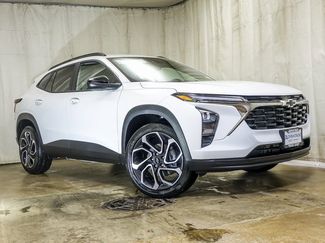 New 2026 Chevrolet Trax RS w/ Driver Confidence Package video 2