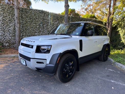 New 2025 Land Rover Defender 110 S image 1