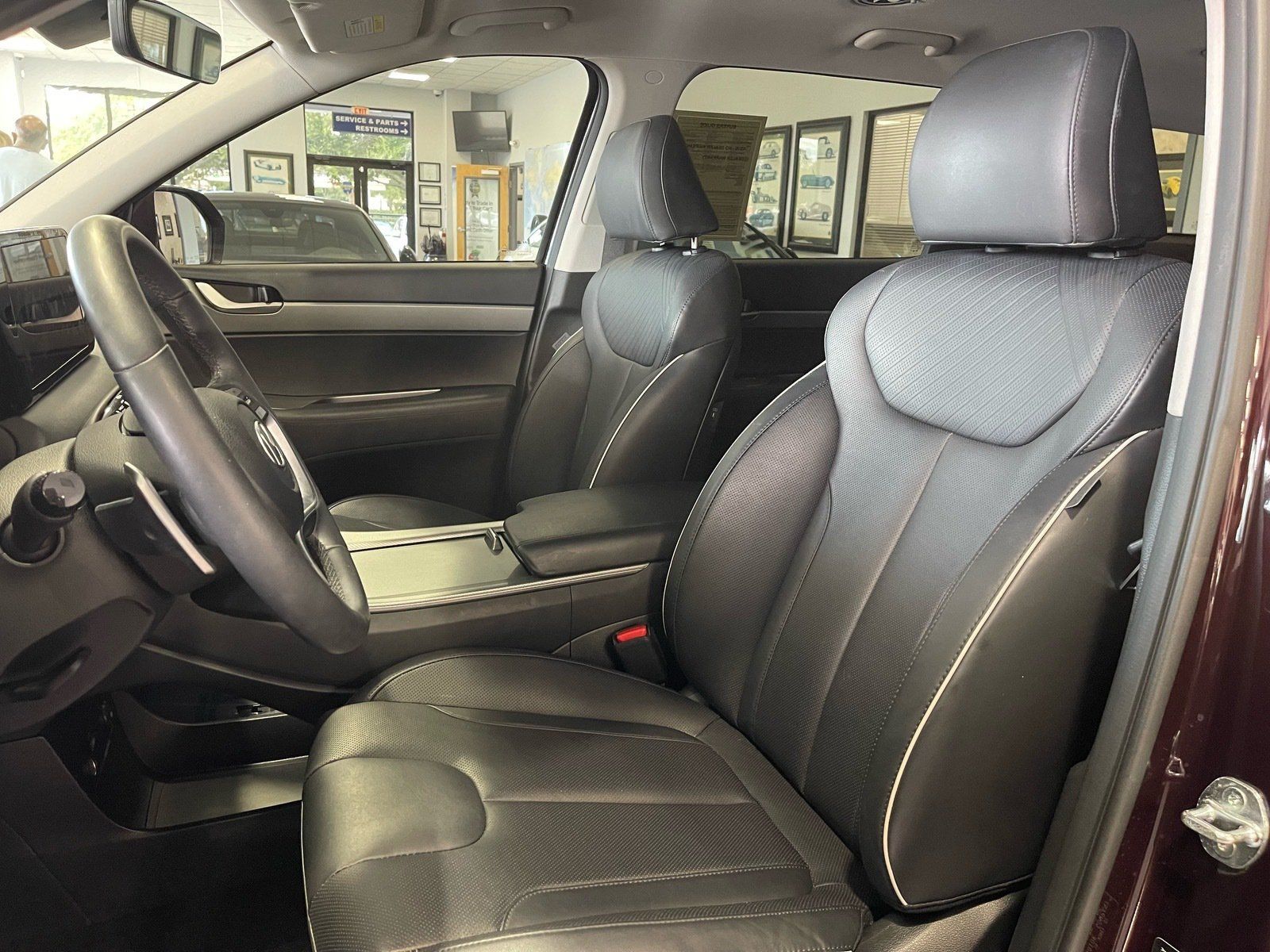 Used 2025 Hyundai Palisade SEL FWD image 26