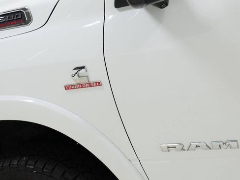 Used 2019 RAM 3500 Laramie image 18