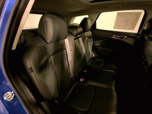 Used 2026 Kia Sportage EX w/ EX Panorama Roof Package image 23