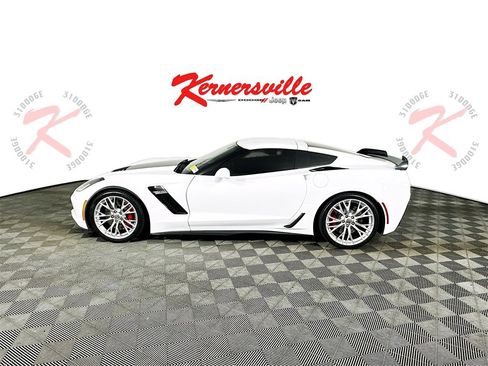 Used 2015 Chevrolet Corvette Z06 image 4