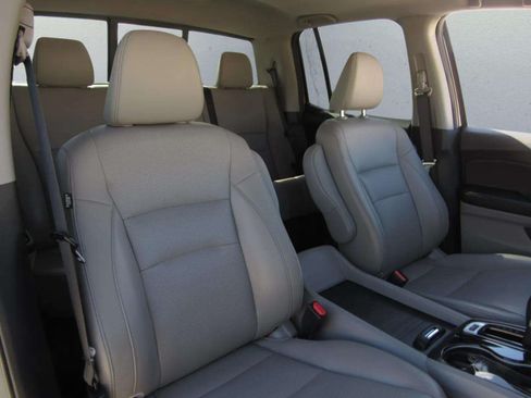 Certified 2019 Honda Ridgeline RTL-E image 11