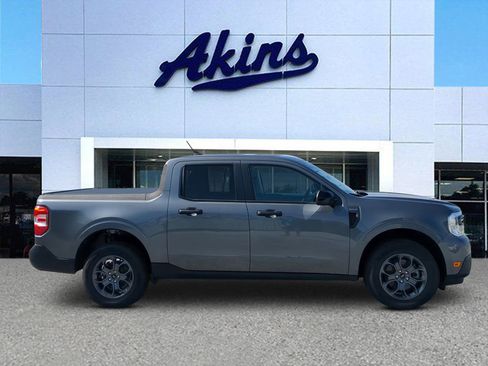 Certified 2024 Ford Maverick XLT w/ XLT Luxury Package image 1