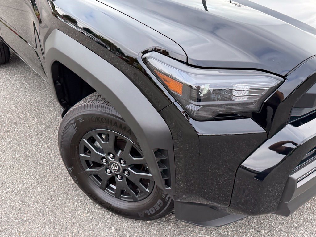 Certified 2026 Toyota 4Runner SR5 AWD/4WD image 2