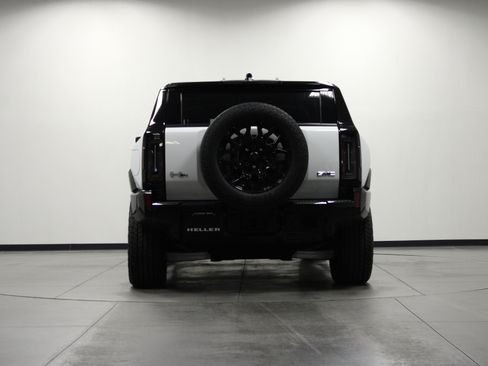 Used 2026 GMC Hummer EV SUV AWD/4WD image 5