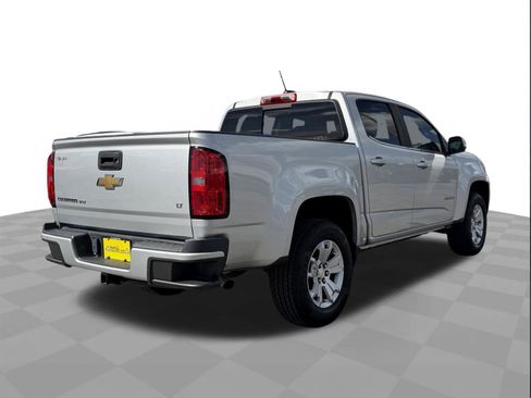 Used 2020 Chevrolet Colorado LT w/ LT Convenience Package RWD image 5