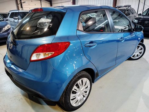 Used 2012 MAZDA MAZDA2 Sport image 6