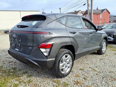 New 2026 Hyundai Kona SE image 4