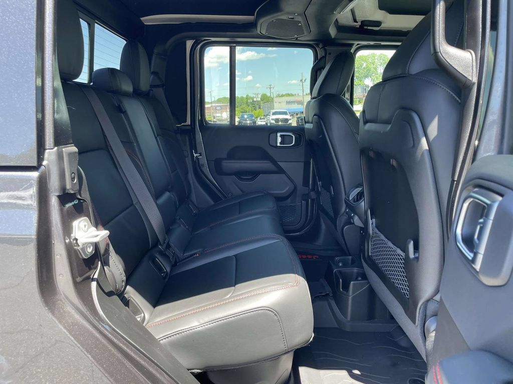 New 2026 Jeep Gladiator Rubicon AWD/4WD image 18