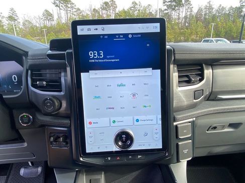 New 2025 Ford F150 Lightning Flash image 14