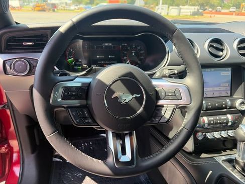 Used 2019 Ford Mustang GT Premium w/ Equipment Group 401A RWD image 23