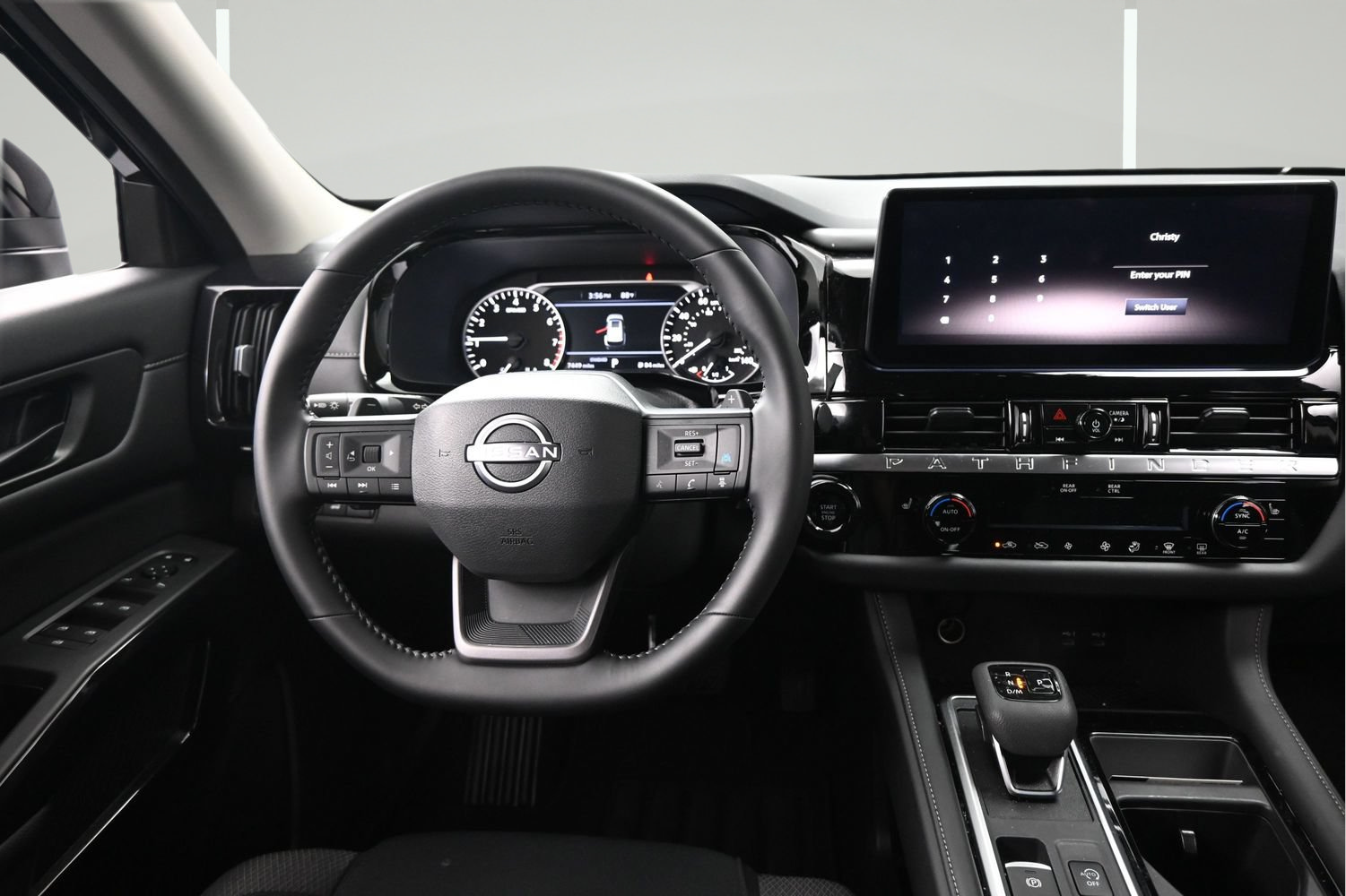 Certified 2026 Nissan Pathfinder SV FWD image 12