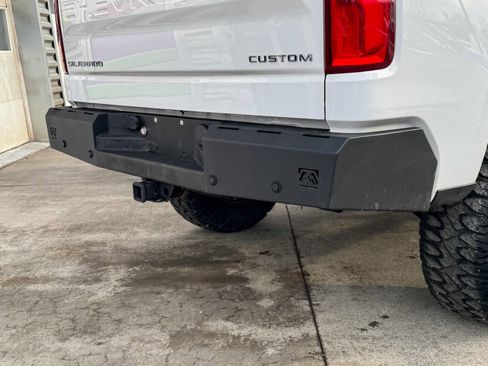 Used 2019 Chevrolet Silverado 1500 Custom Trail Boss w/ Custom Convenience Package image 21