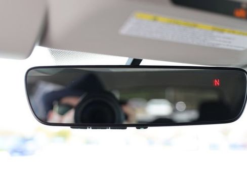 Used 2019 Subaru Crosstrek 2.0i Premium w/ Eyesight System image 34