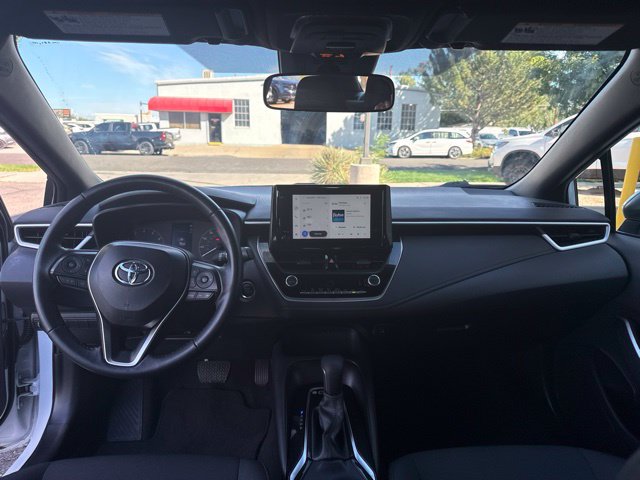 Used 2025 Toyota Corolla SE FWD image 11