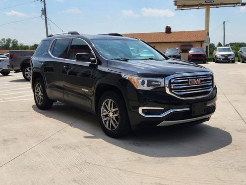 Used 2017 GMC Acadia SLT FWD image 6