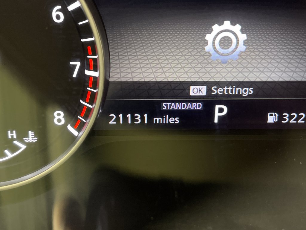 Used 2025 Nissan Pathfinder SL w/ Cargo Package FWD image 21