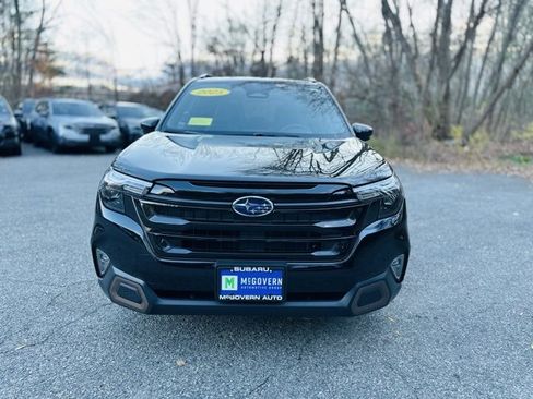 Used 2025 Subaru Forester Sport image 2