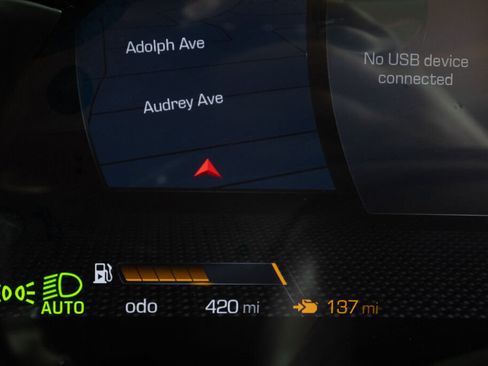 Used 2024 Ferrari Roma Spider image 33