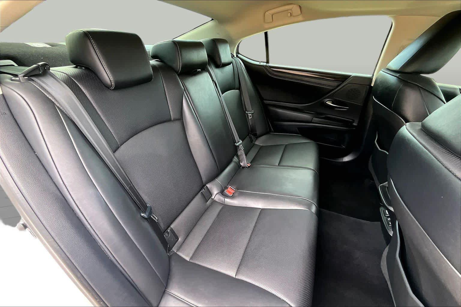 Used 2020 Lexus ES 350 w/ Premium Package FWD image 20