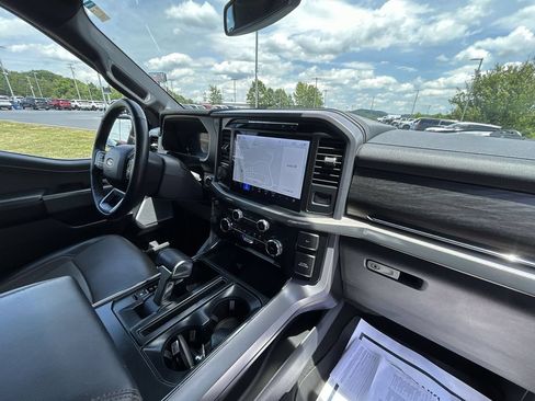 Used 2024 Ford F150 Lariat w/ Equipment Group 502A High AWD/4WD image 11