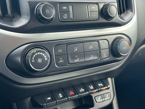 Used 2021 Chevrolet Colorado LT w/ LPO, Tonneau and Step Package image 32