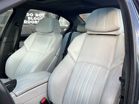 Used 2014 BMW M5 image 15