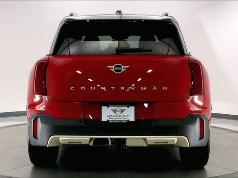 Certified 2025 MINI Cooper Countryman S image 3