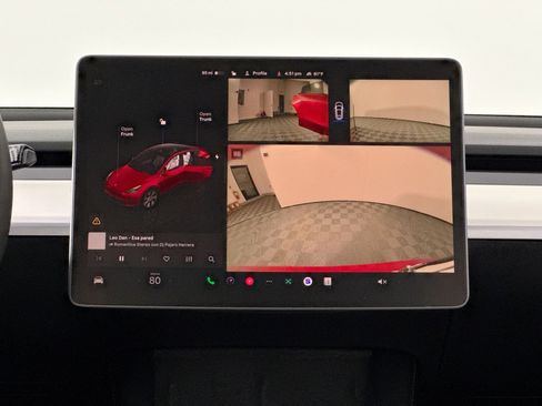 Used 2023 Tesla Model Y Long Range image 31